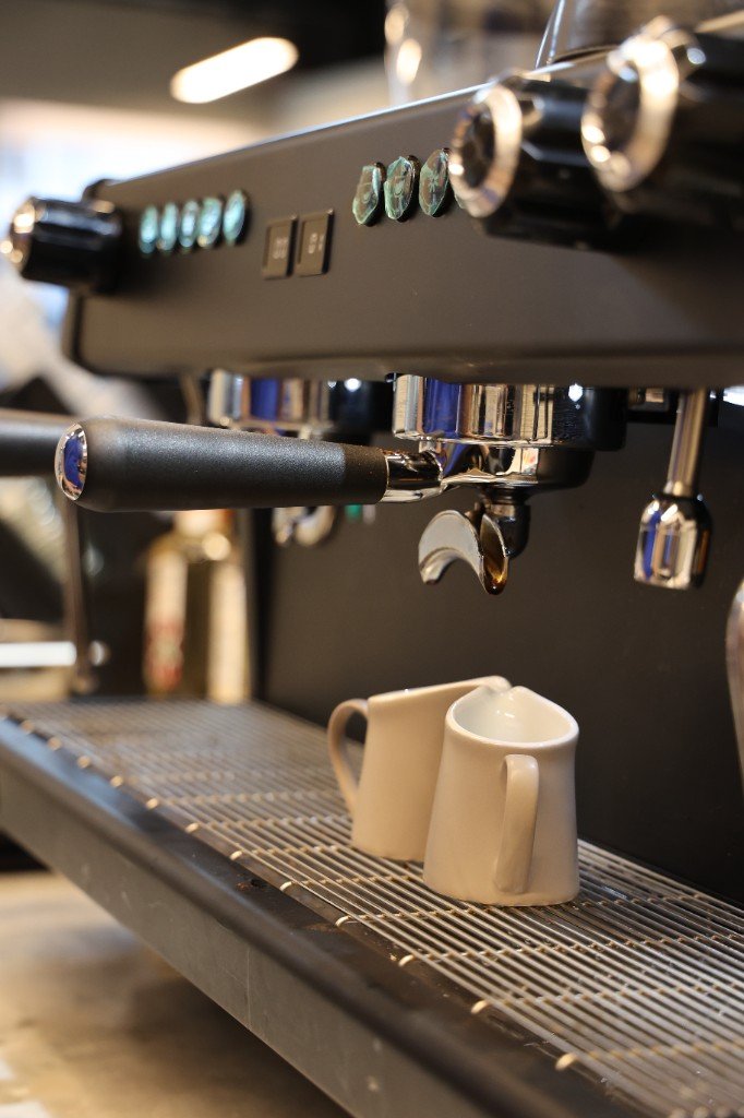 Commercial espresso machine